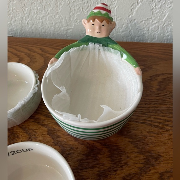 Holiday Time Christmas ELF Measuring Cups Graduated 4 sizes NEW - Picture 5 of 9